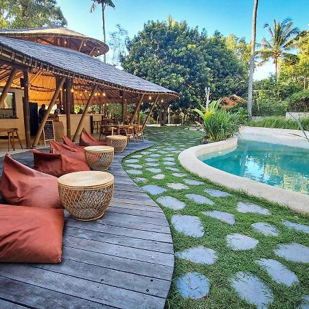 Nusava Boutique Hotel Sakti Buitenkant foto