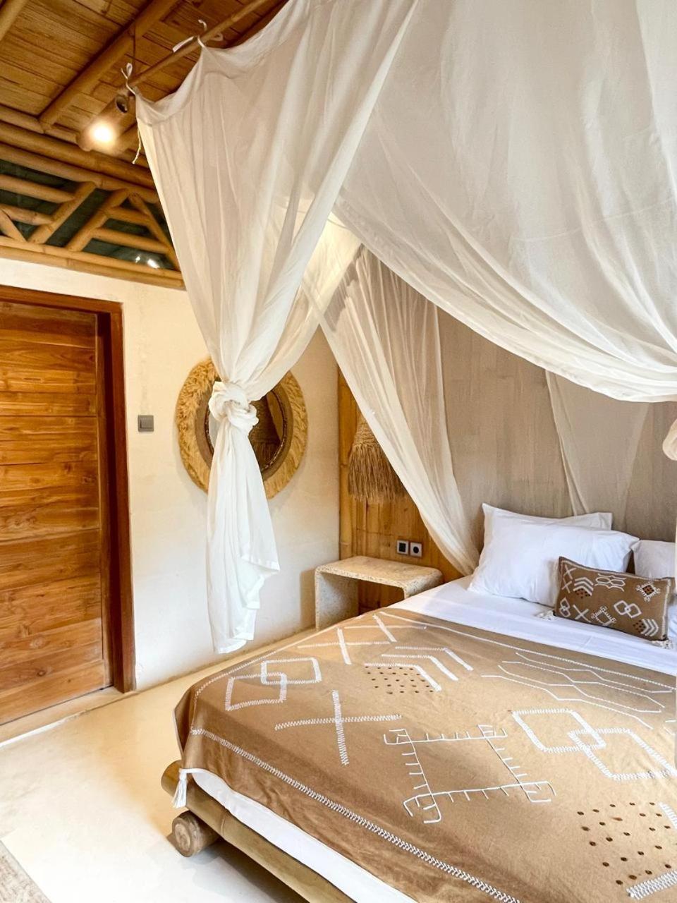 Nusava Boutique Hotel Sakti Buitenkant foto