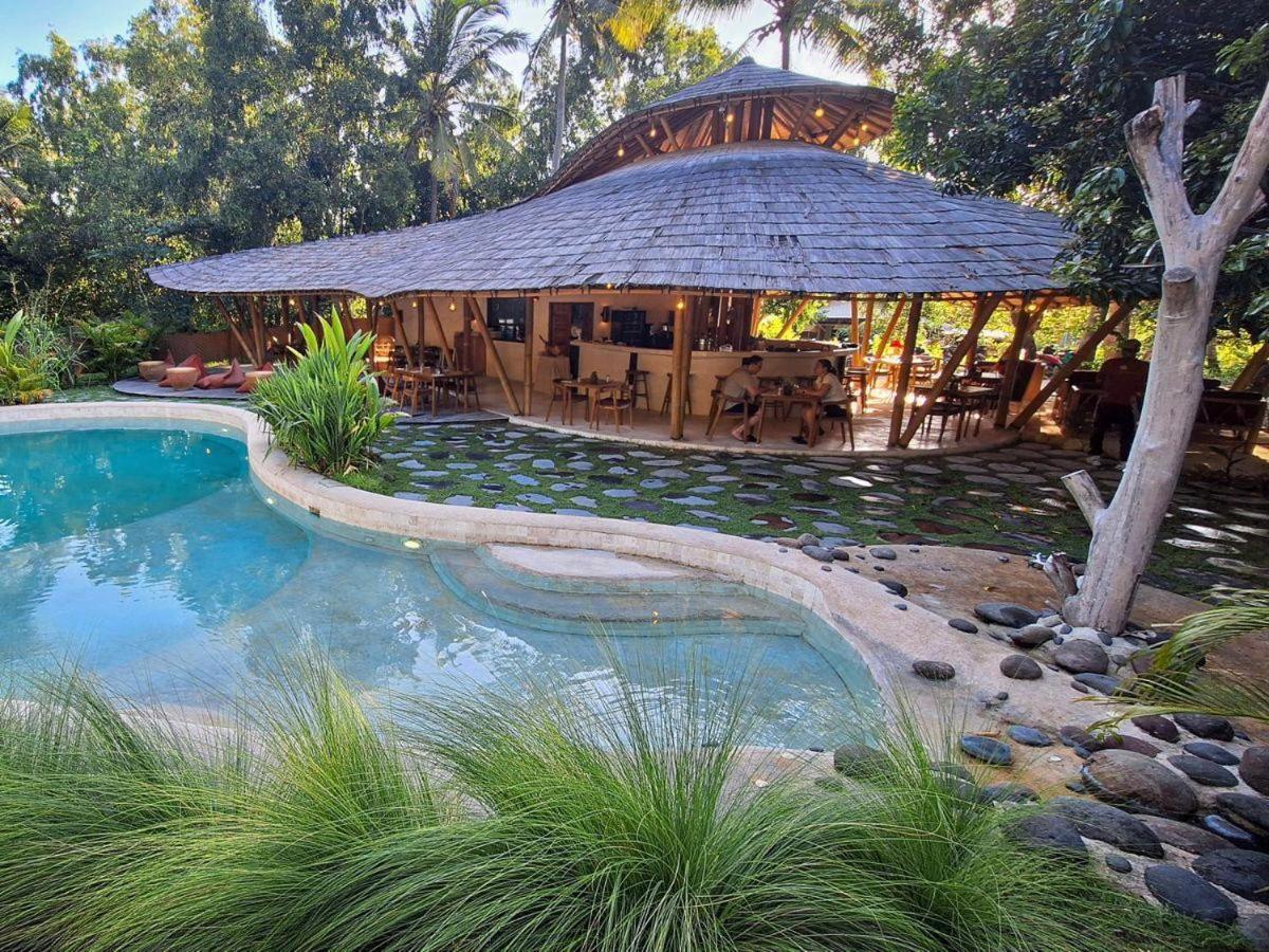 Nusava Boutique Hotel Sakti Buitenkant foto